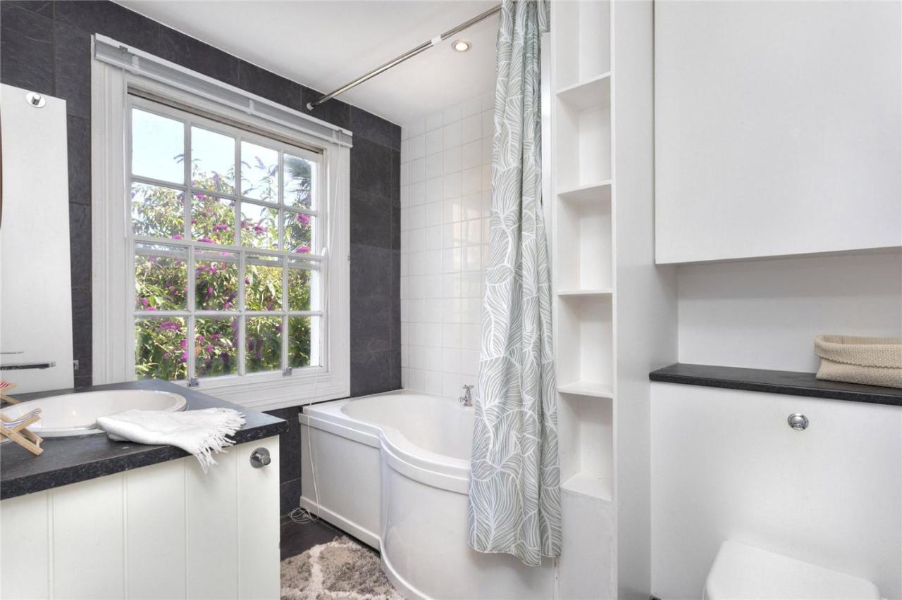 Charming Cottage & Garden - Central Brighton! Екстер'єр фото