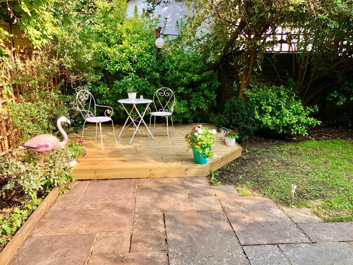 Charming Cottage & Garden - Central Brighton! Екстер'єр фото
