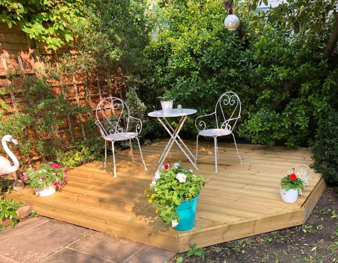 Charming Cottage & Garden - Central Brighton! Екстер'єр фото